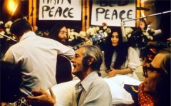 Williams (bottom right, sitting next to Timothy Leary at the famous Bed-In with John Lennon and Yoko Ono, 1969