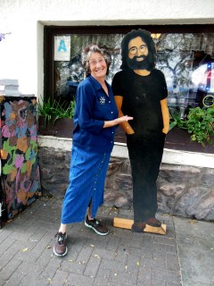 Judy and her pal, Jerry Garcia. Photo by Liz Abbott.