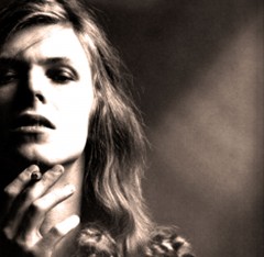 David-Bowie-1971-2-resize