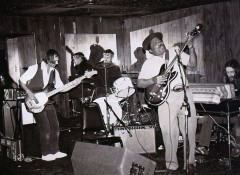Tomcat and the Bluesdusters with Skid Roper and Mighty Joe Longa at Bodies, 1979. Photo courtesy of Skid Roper.